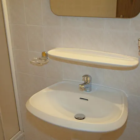 Landhaus Lobber Hof * ロープベ